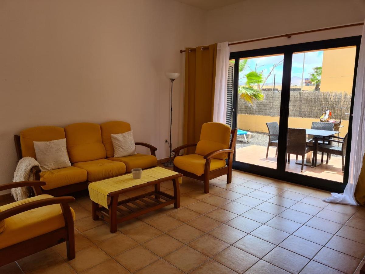 Amagante Hostel Corralejo Bagian luar foto