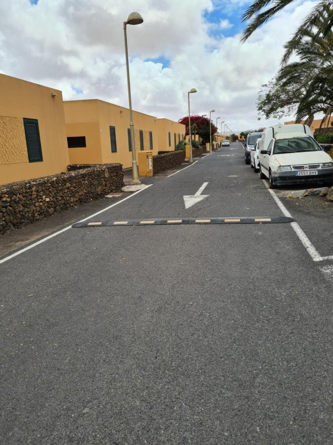 Amagante Hostel Corralejo Bagian luar foto